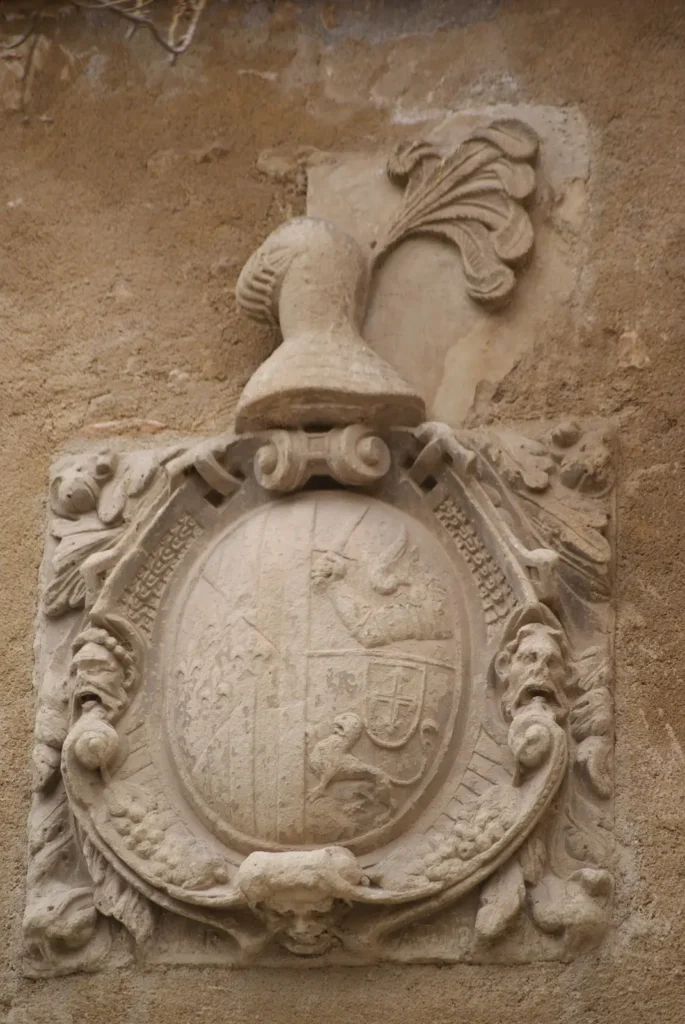 escudo familia serrano